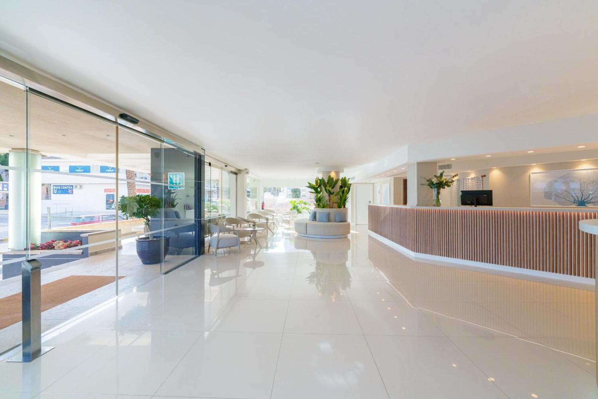Ferrer Janeiro Hotel & Spa Can Picafort  Buitenkant foto